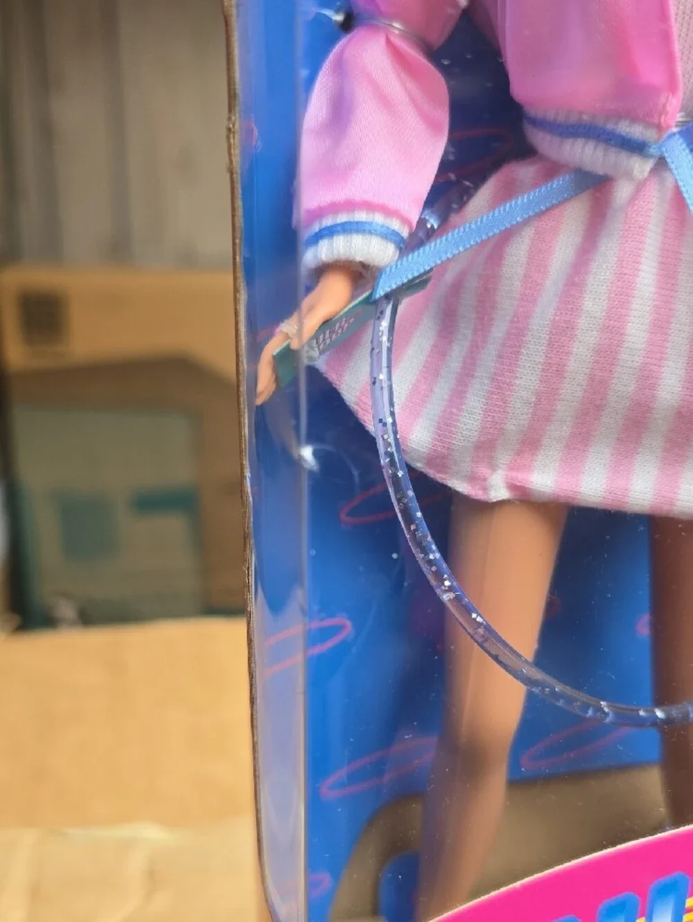Hula Hoop Barbie 1997